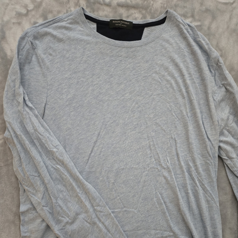 BANANA REPUBLIC LONG SLEEV